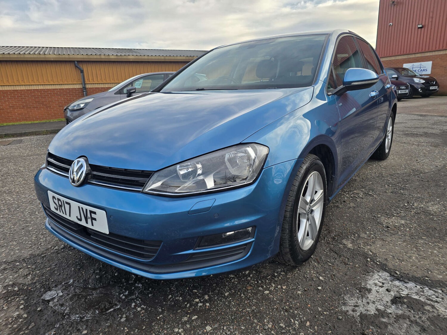 Used Volkswagen Golf 2017 for sale - 77583897: Photo 25