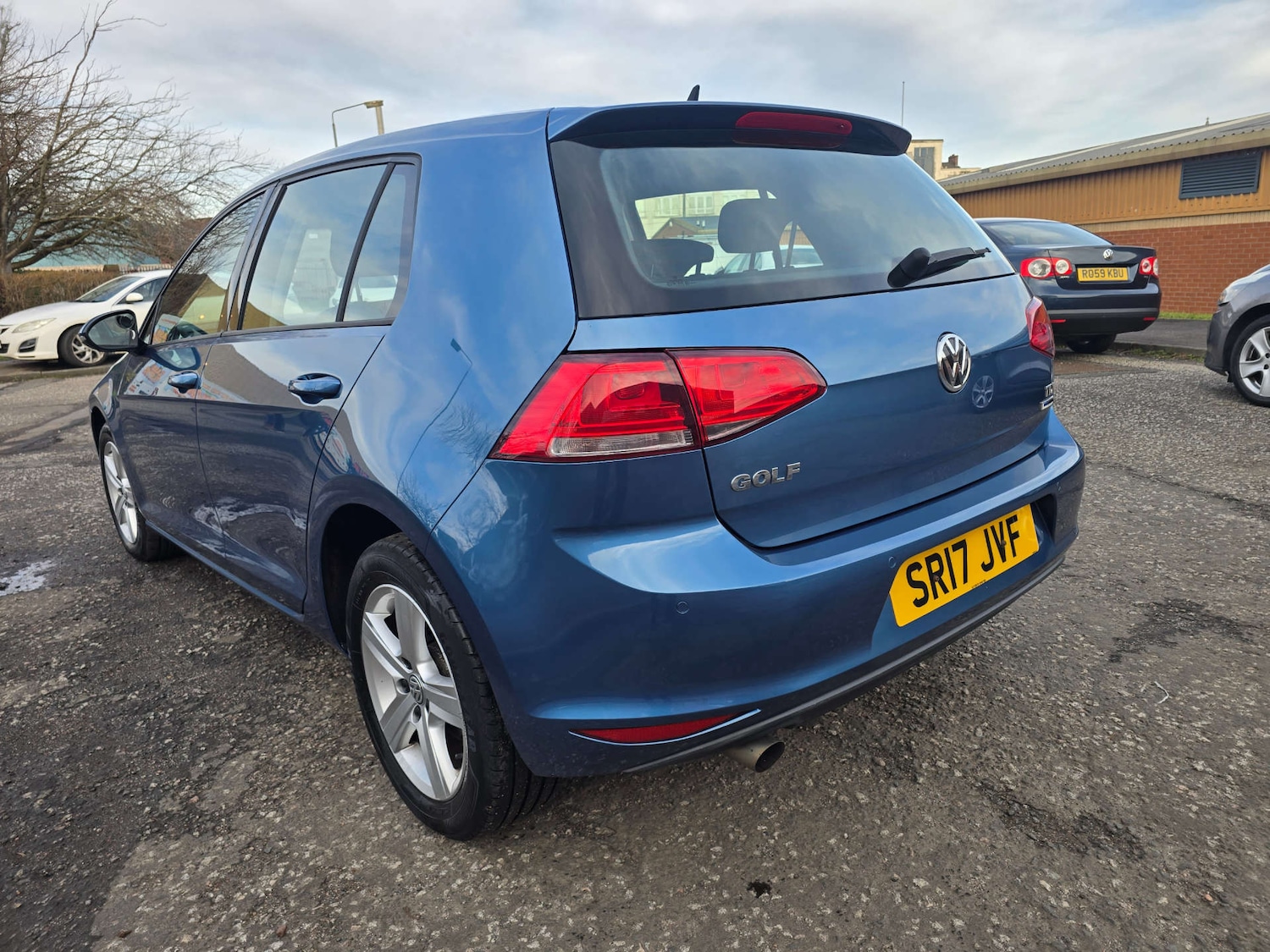 Used Volkswagen Golf 2017 for sale - 77583897: Photo 32