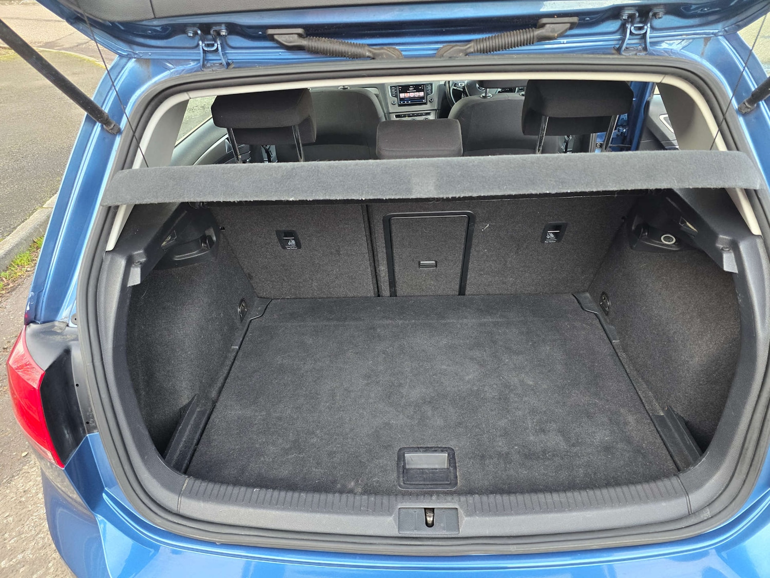 Used Volkswagen Golf 2017 for sale - 77583897: Photo 54