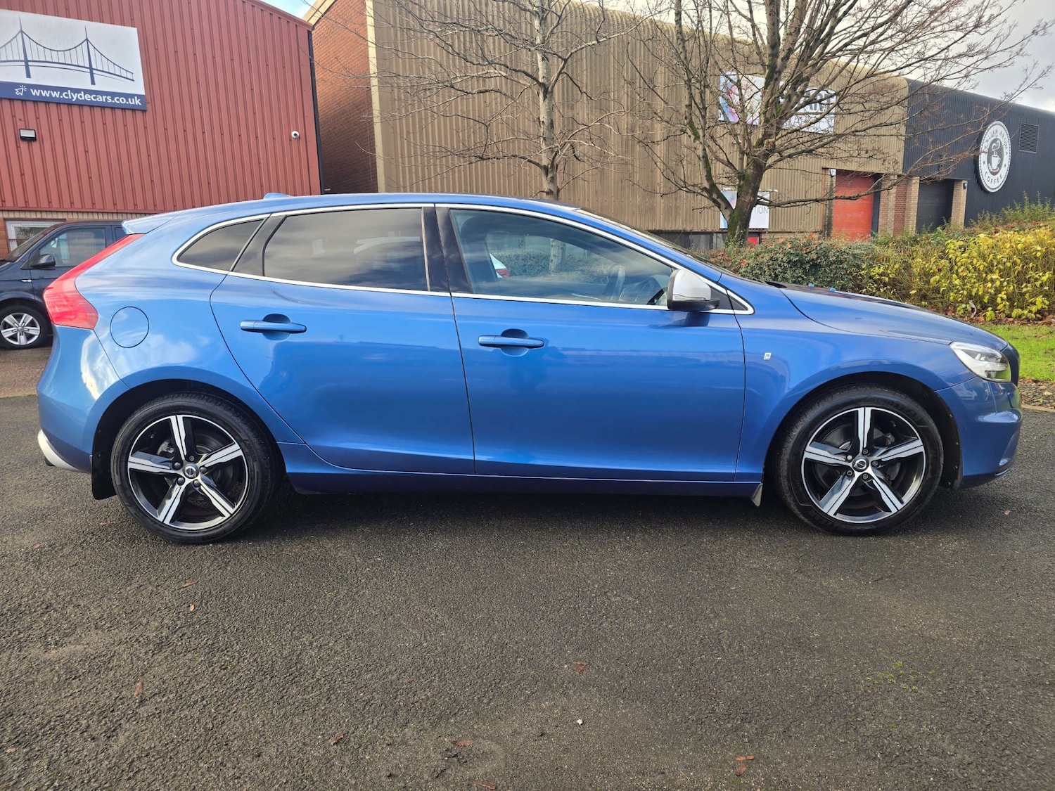 Used Volvo V40 2017 for sale - 76829735: Photo 37