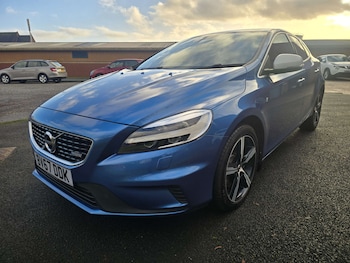 Used Volvo V40 2017 for sale - 76829735: Photo