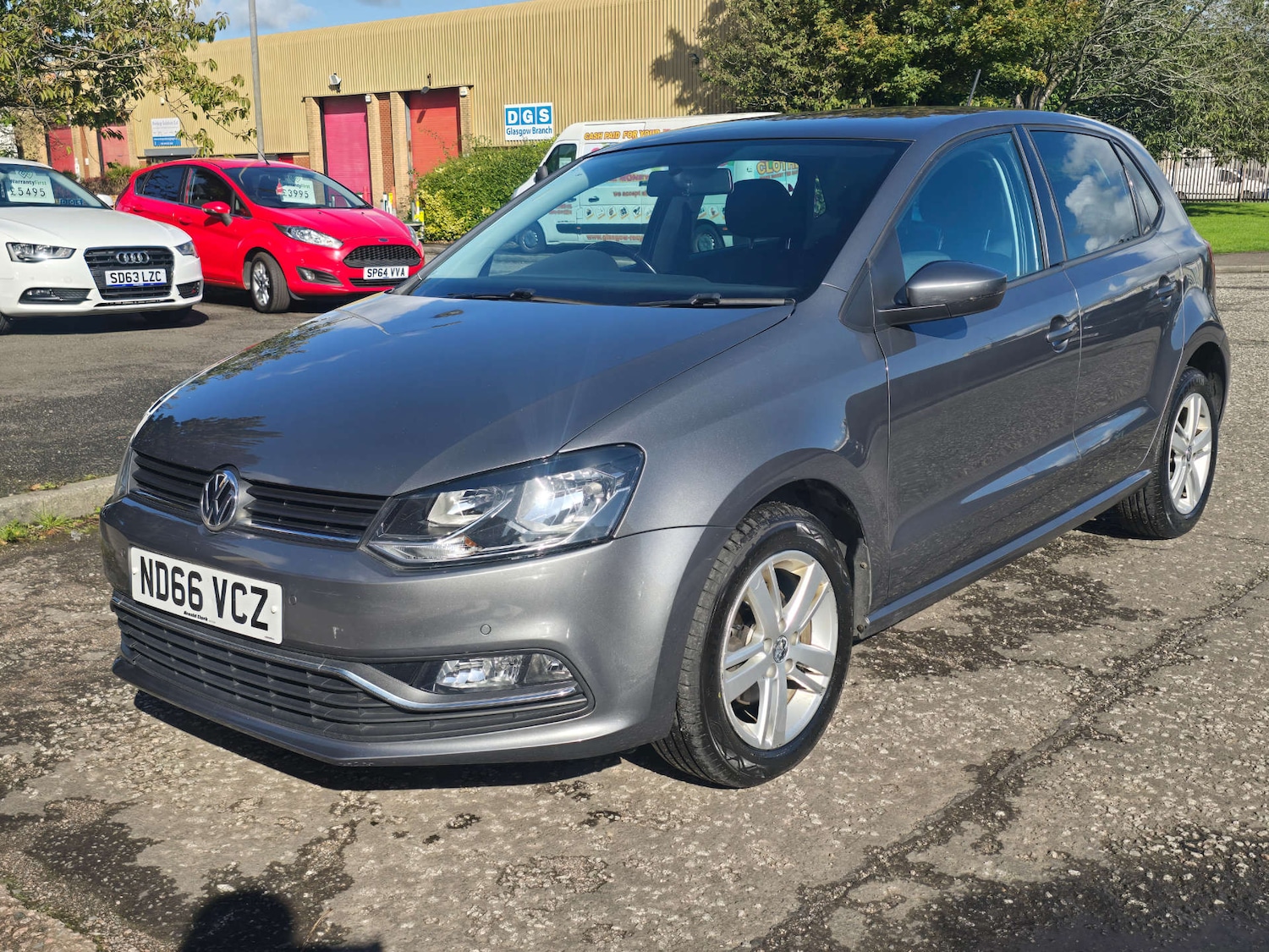 Used Volkswagen Polo 2016 for sale - 76486552: Photo 6