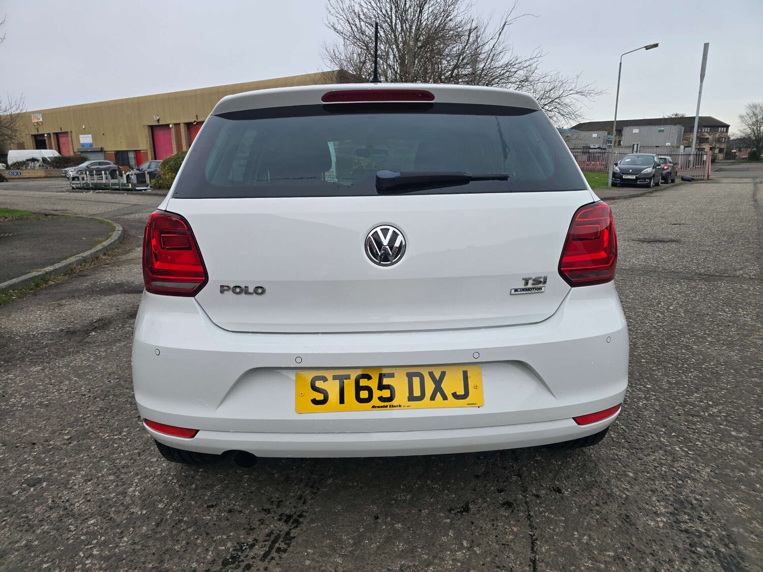 Used Volkswagen Polo 2015 for sale - 77556742: Photo 33