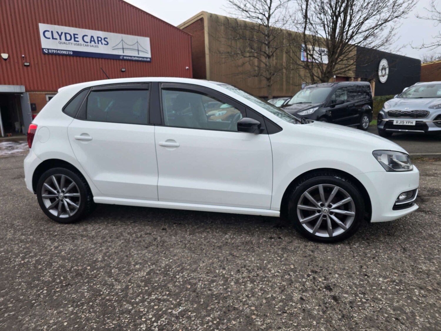 Used Volkswagen Polo 2015 for sale - 77556742: Photo 39