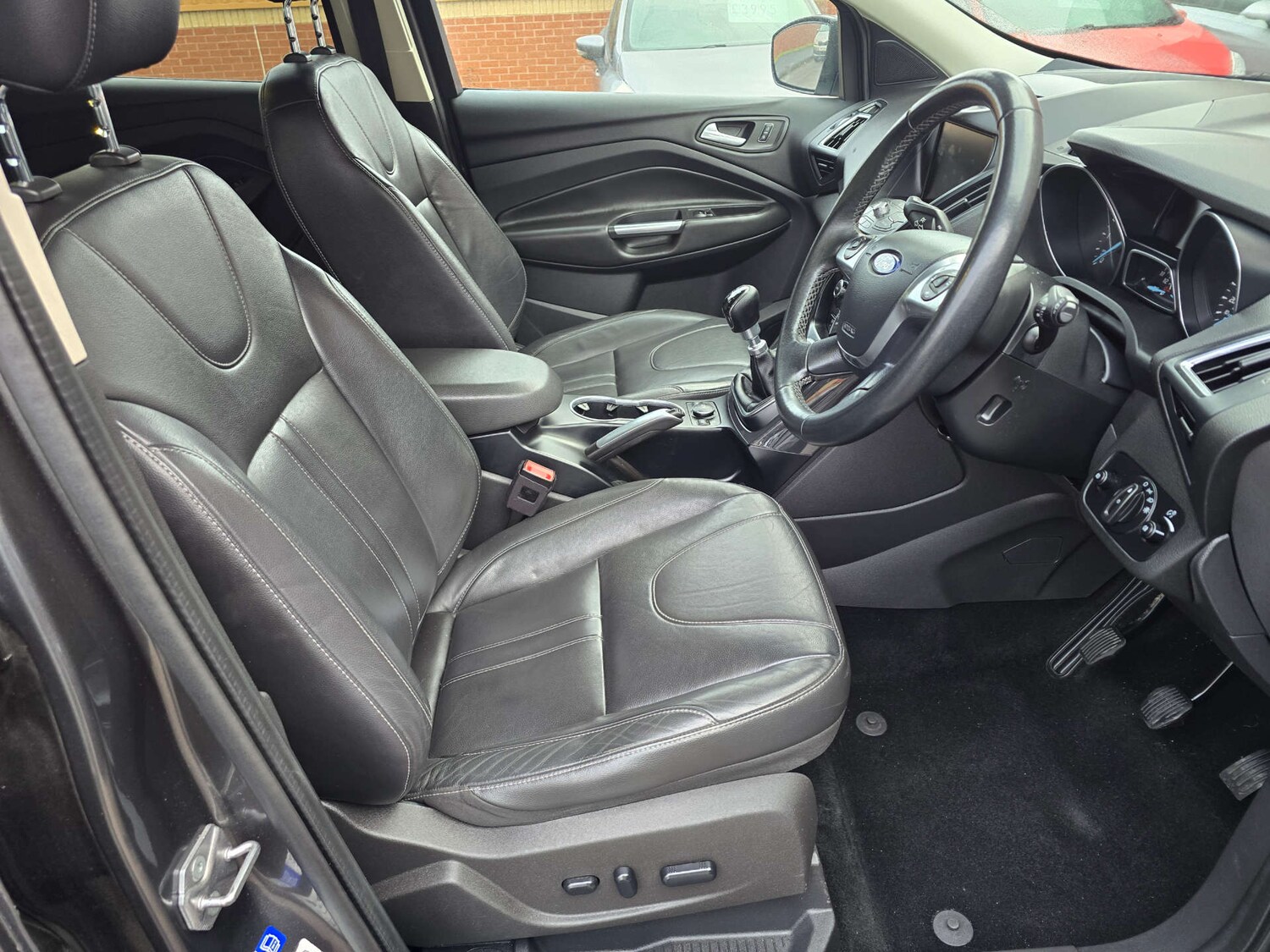 Used Ford Kuga 2015 for sale - 77399251: Photo 41