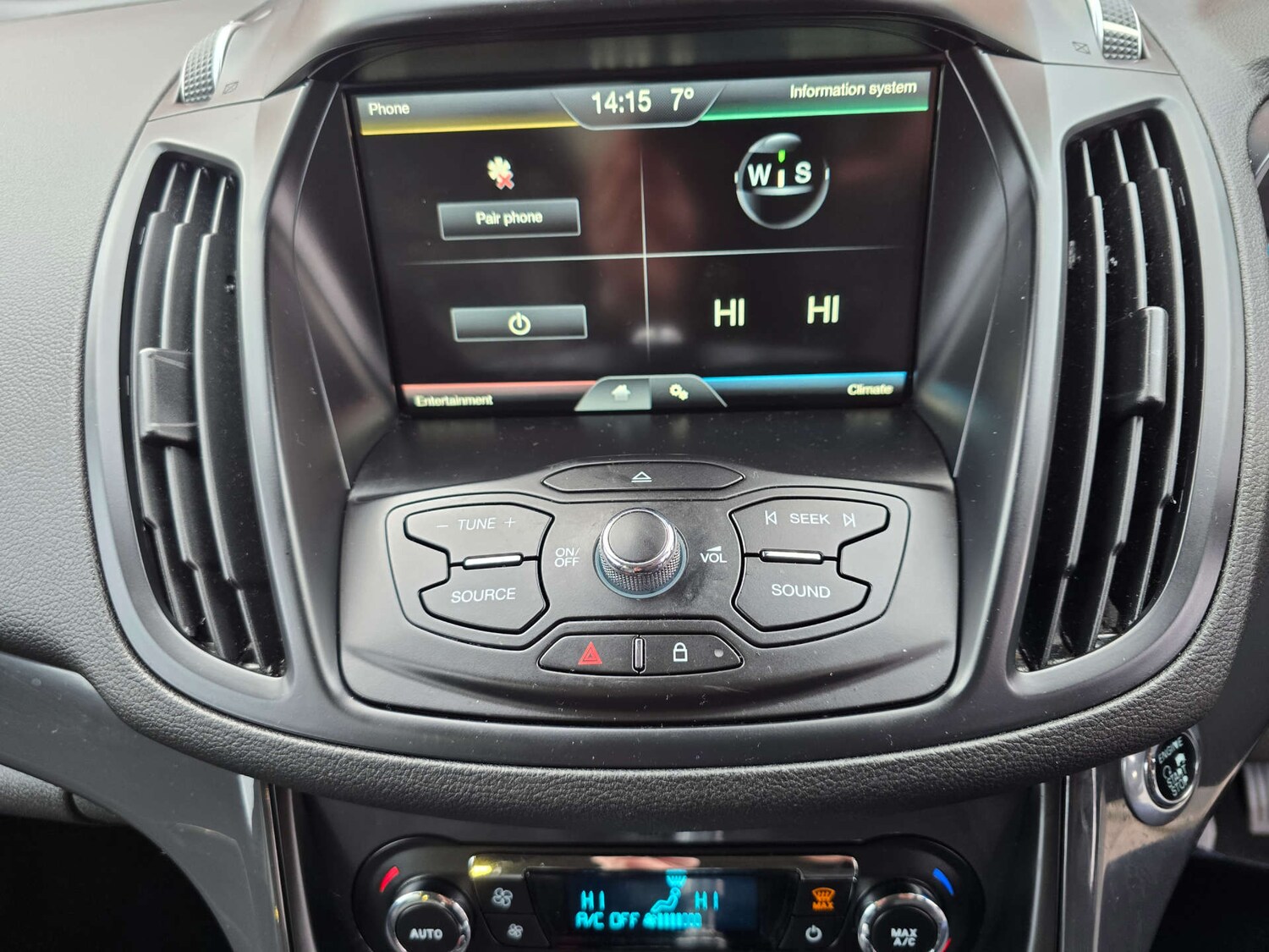 Used Ford Kuga 2015 for sale - 77399251: Photo 53