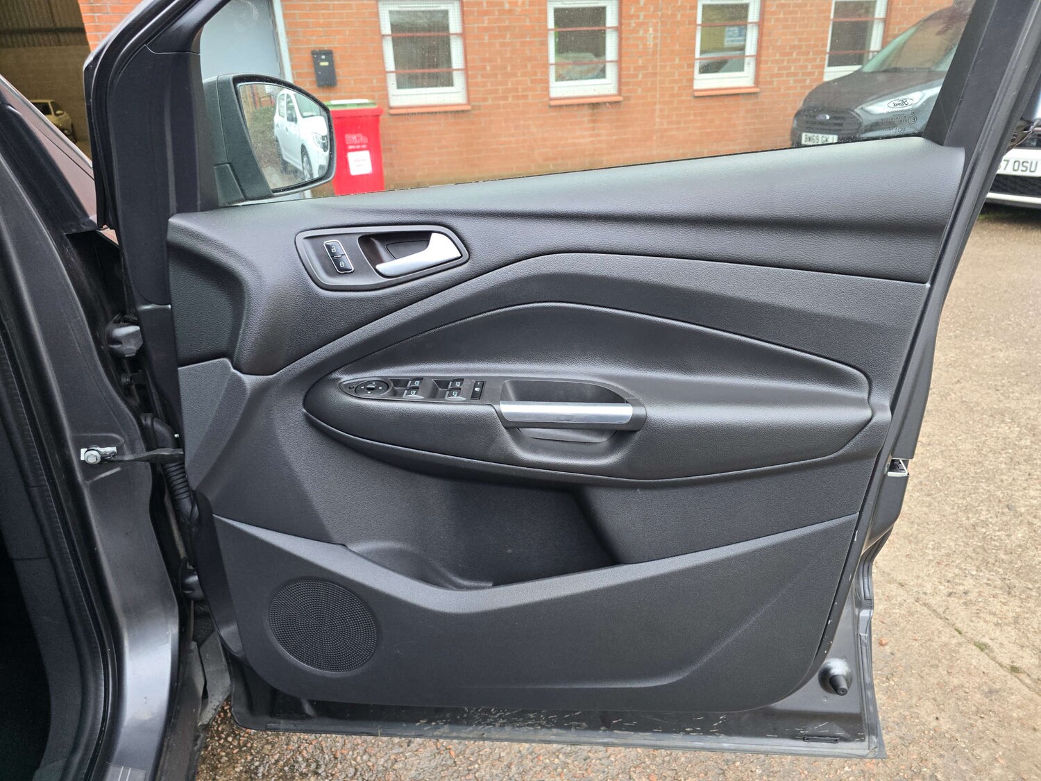 Used Ford Kuga 2015 for sale - 77399251: Photo 58