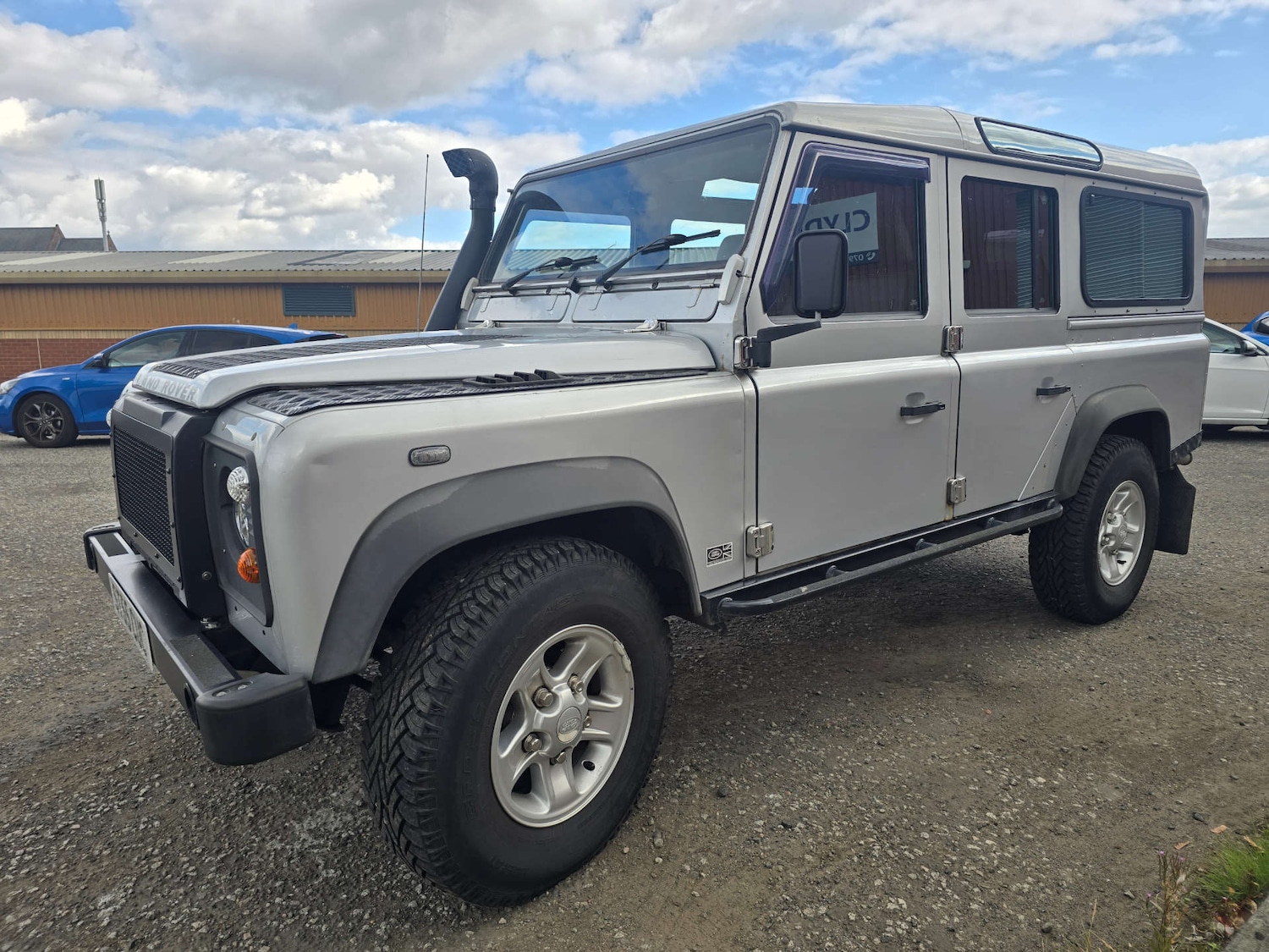 Used Land Rover Defender 2005 for sale - 76914448: Photo 3