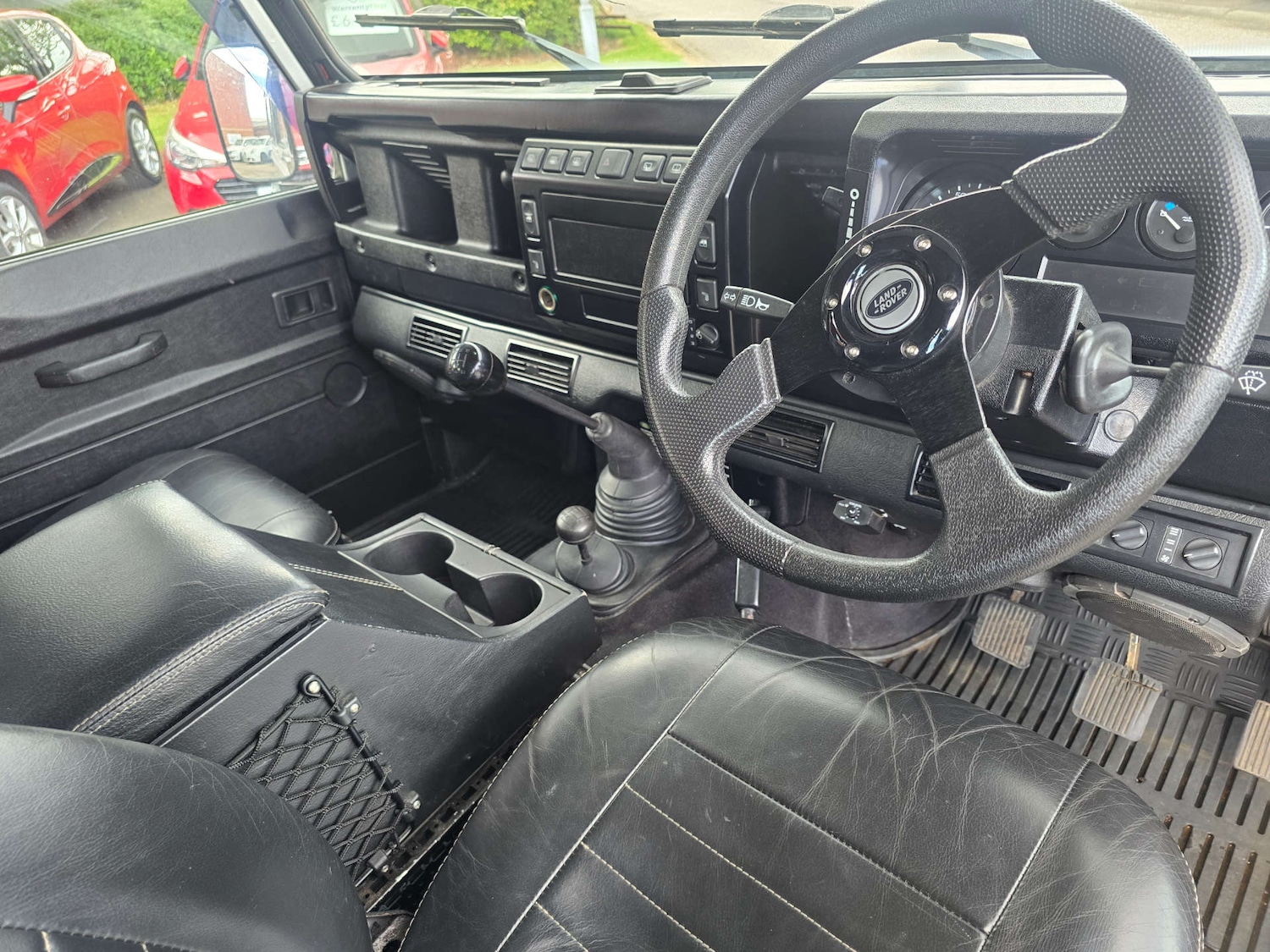 Used Land Rover Defender 2005 for sale - 76914448: Photo 47