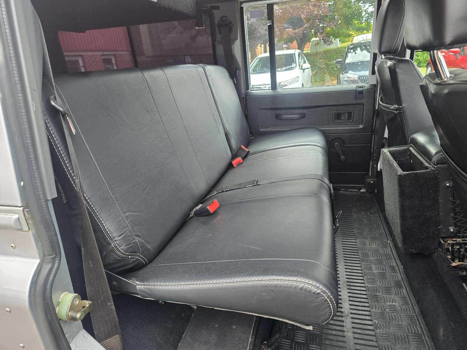 Used Land Rover Defender 2005 for sale - 76914448: Photo 55