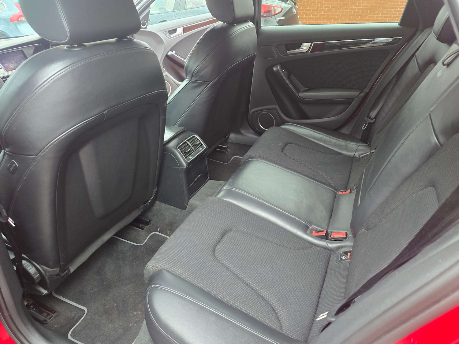 Used Audi A4 2014 for sale - 76486555: Photo 46