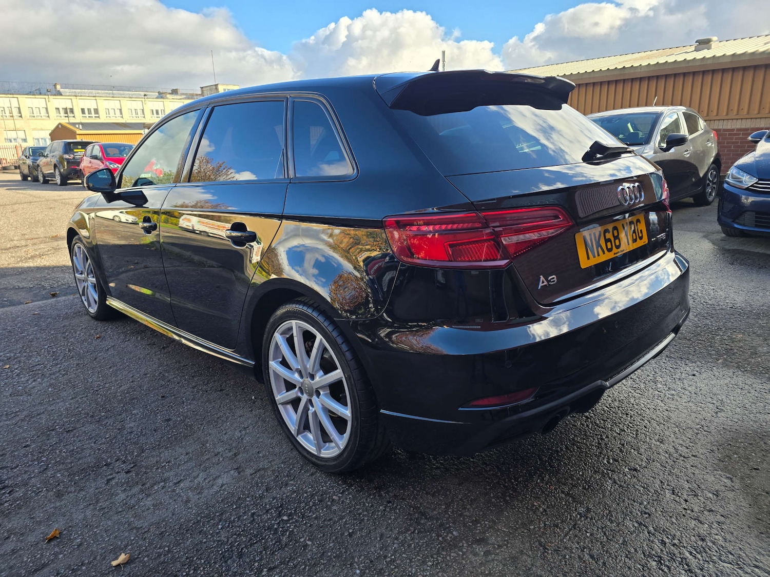 Used Audi A3 2018 for sale - 76343742: Photo 10