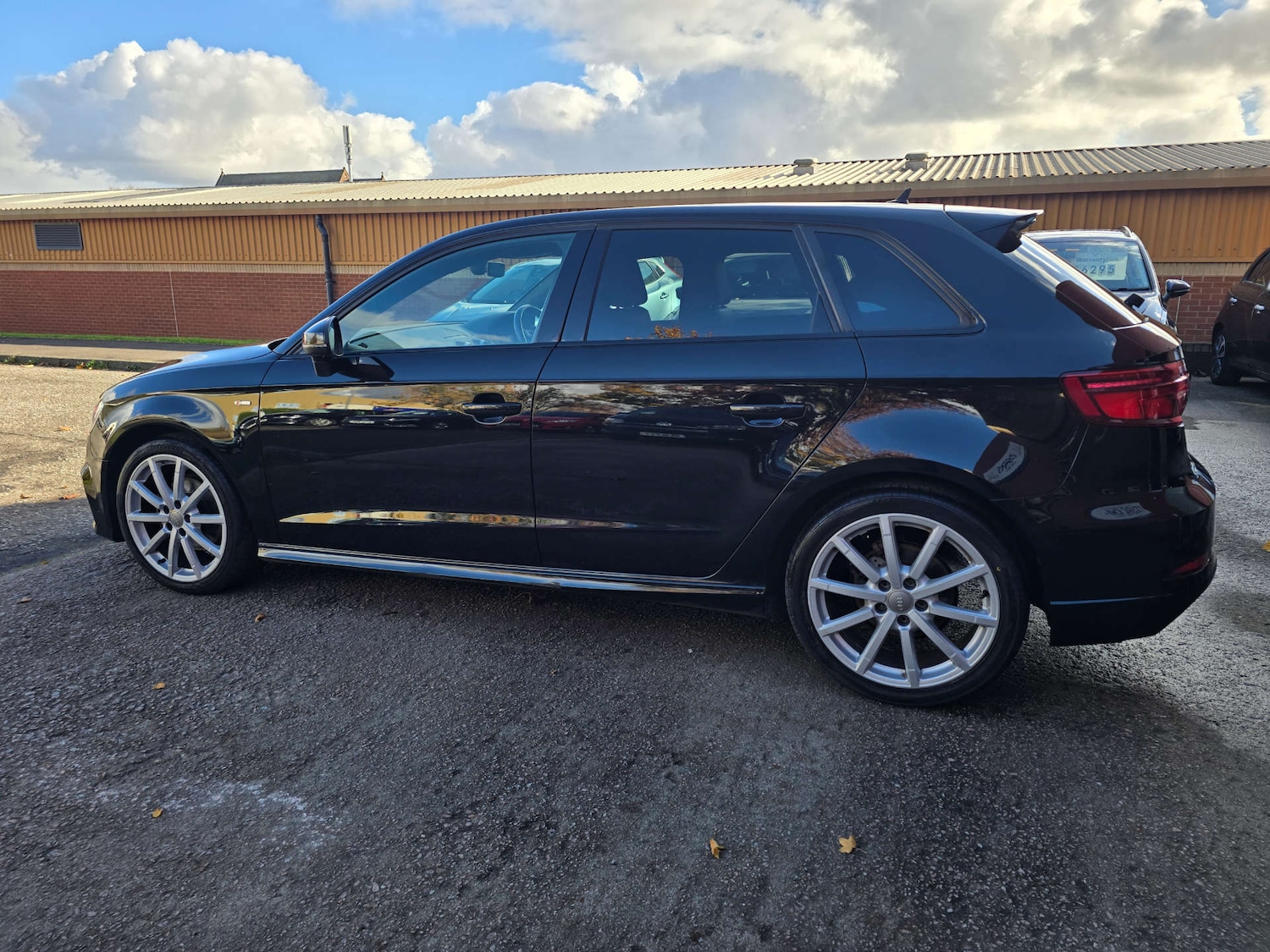 Used Audi A3 2018 for sale - 76343742: Photo 37