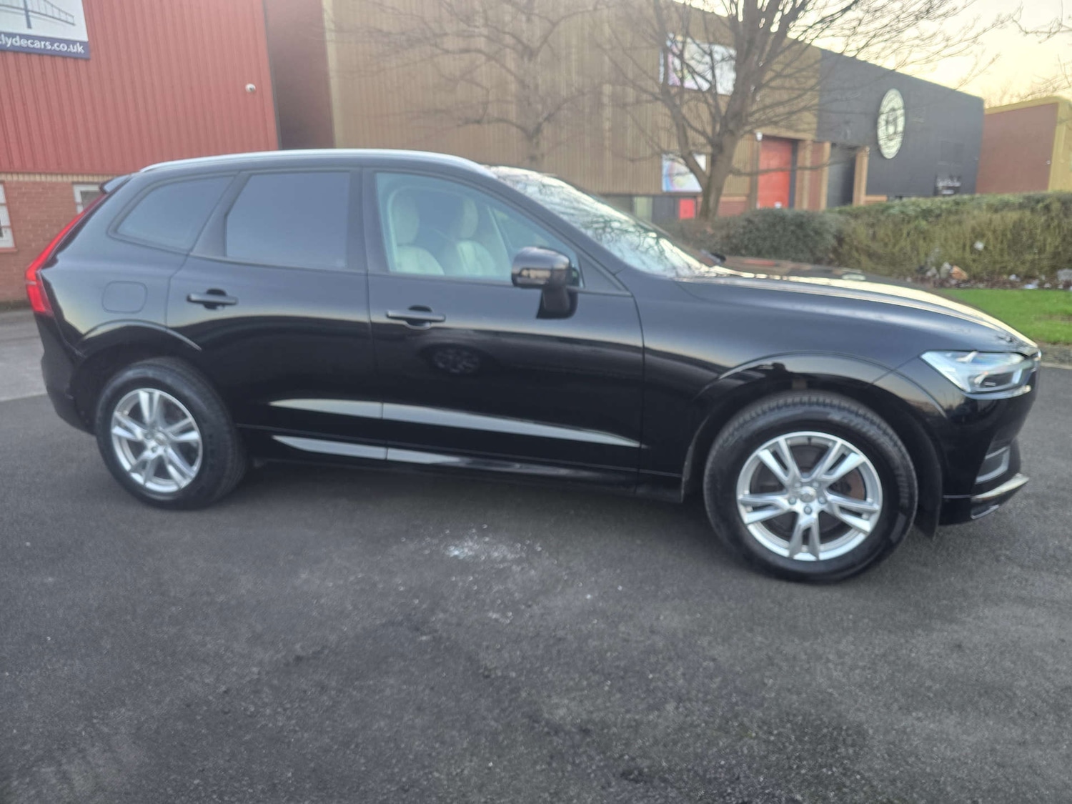 Used Volvo XC60 2018 for sale - 77745547: Photo 4