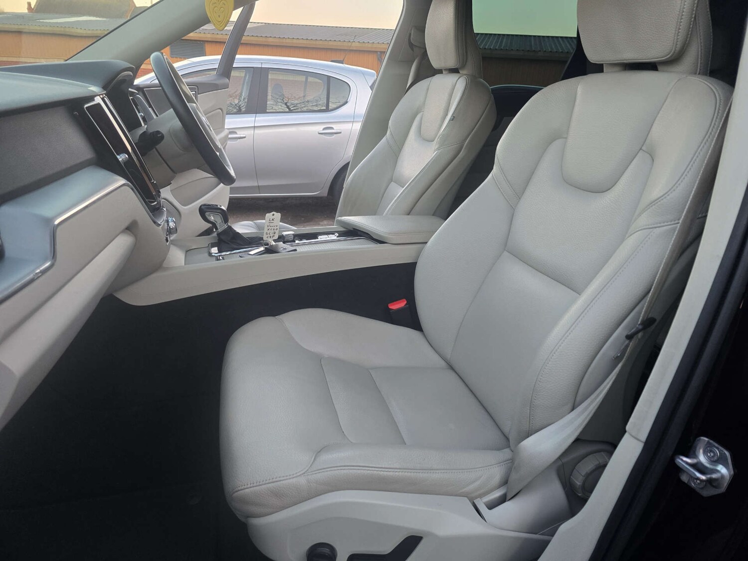 Used Volvo XC60 2018 for sale - 77745547: Photo 49