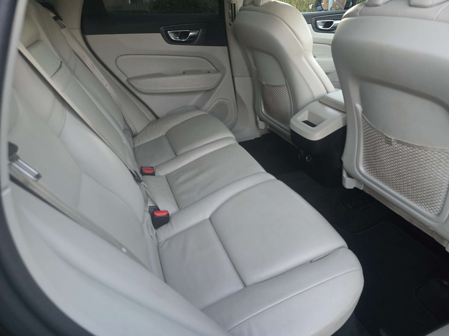 Used Volvo XC60 2018 for sale - 77745547: Photo 56