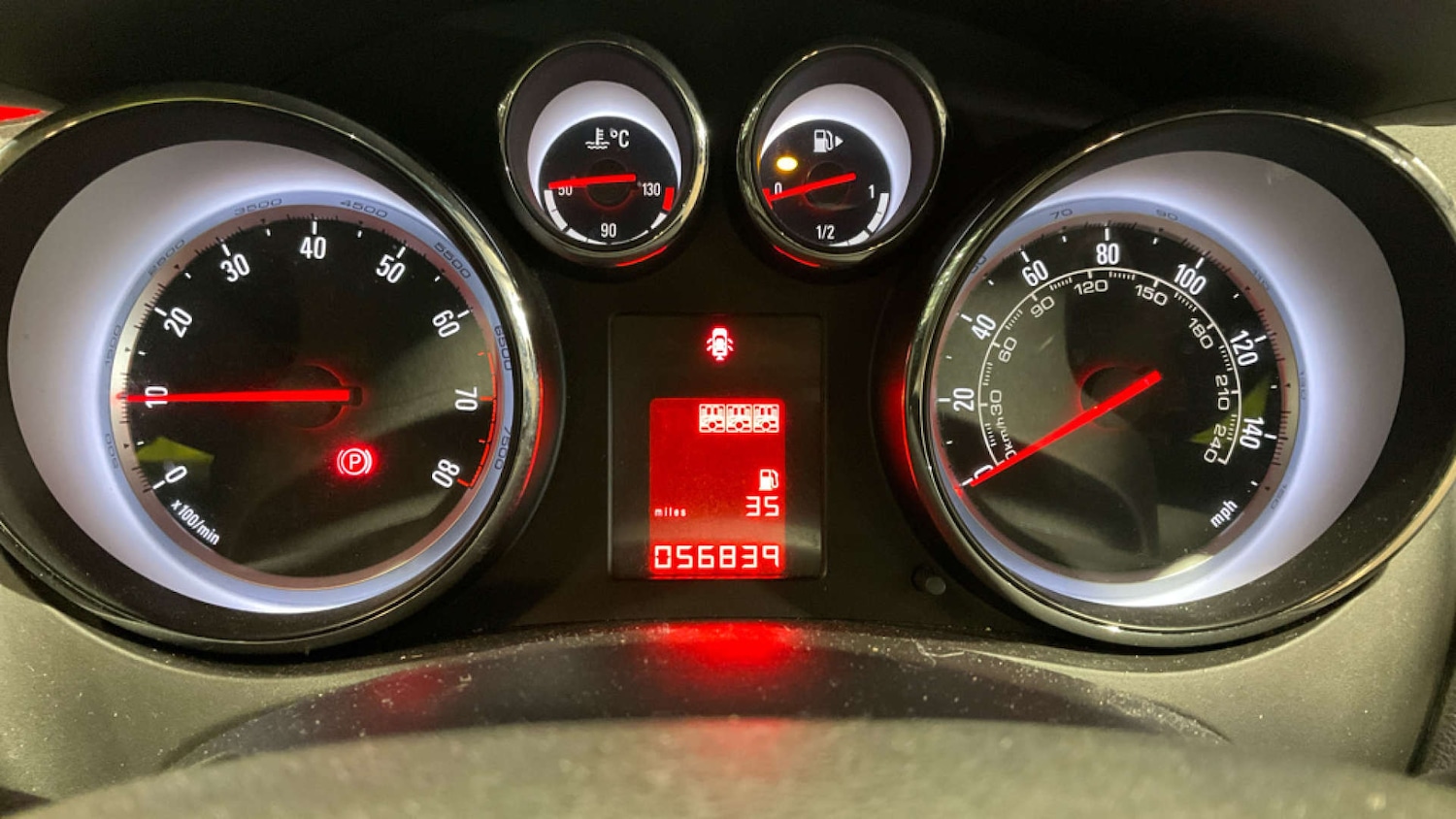 Used Vauxhall Meriva 2015 for sale - 77807456: Photo 9