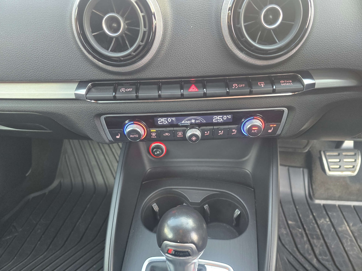 Used Audi A3 2014 for sale - 77766978: Photo 50