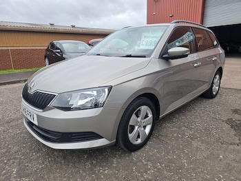 Used Skoda Fabia 2018 for sale - 76277855: Photo