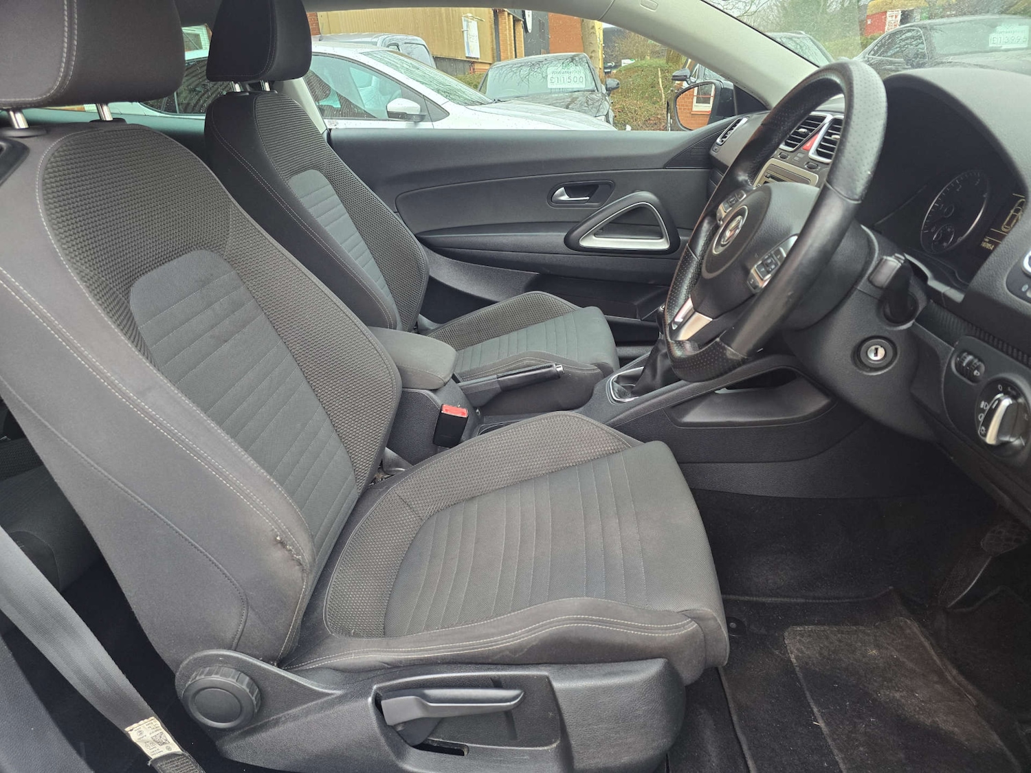 Used Volkswagen Scirocco 2011 for sale - 77609438: Photo 11