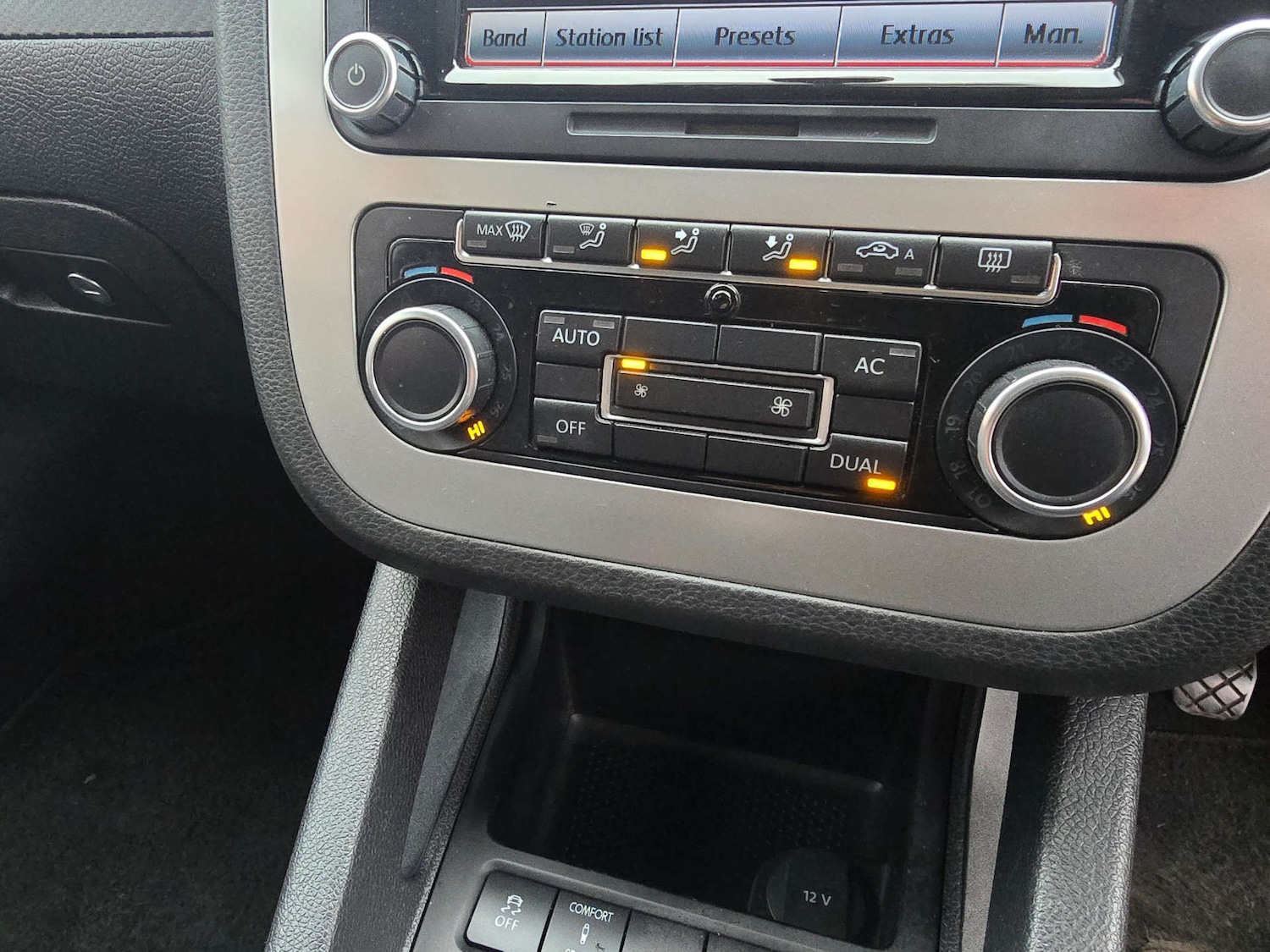 Used Volkswagen Scirocco 2011 for sale - 77609438: Photo 17