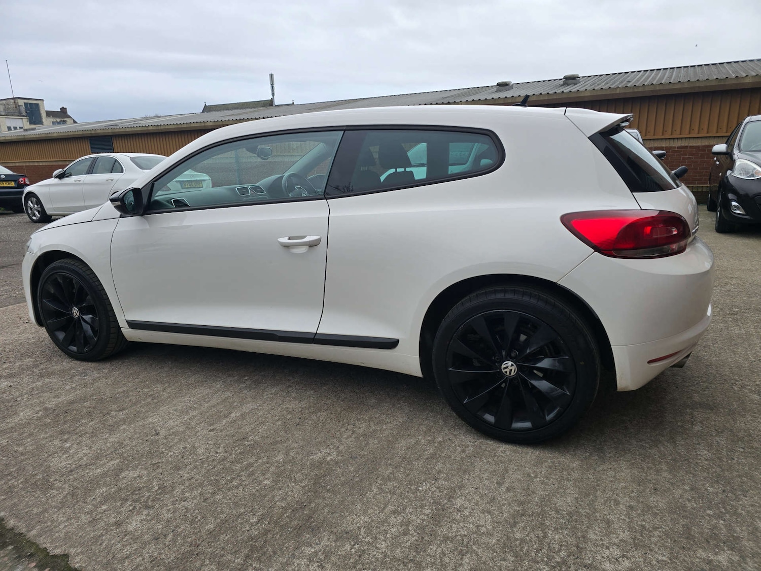 Used Volkswagen Scirocco 2011 for sale - 77609438: Photo 7