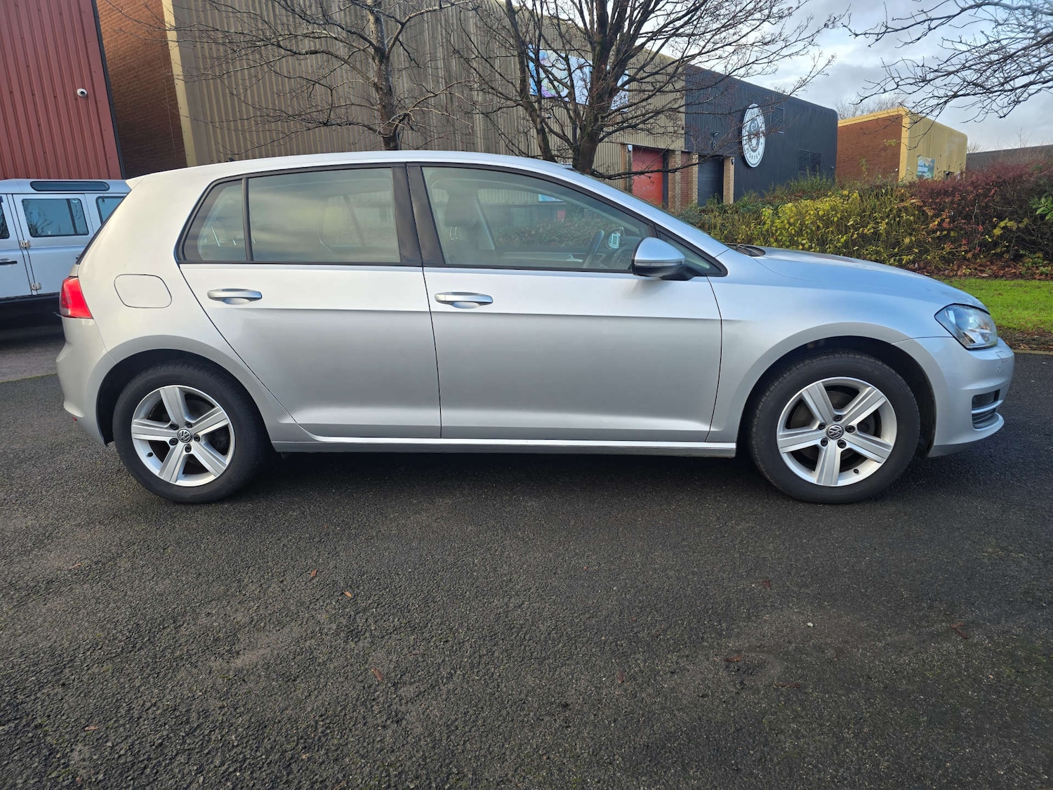 Used Volkswagen Golf 2016 for sale - 76764992: Photo 37