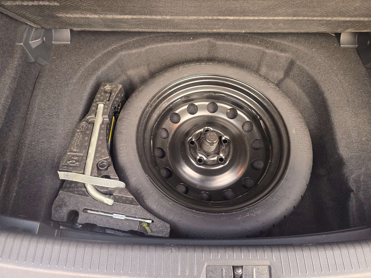 Used Volkswagen Golf 2016 for sale - 76764992: Photo 59