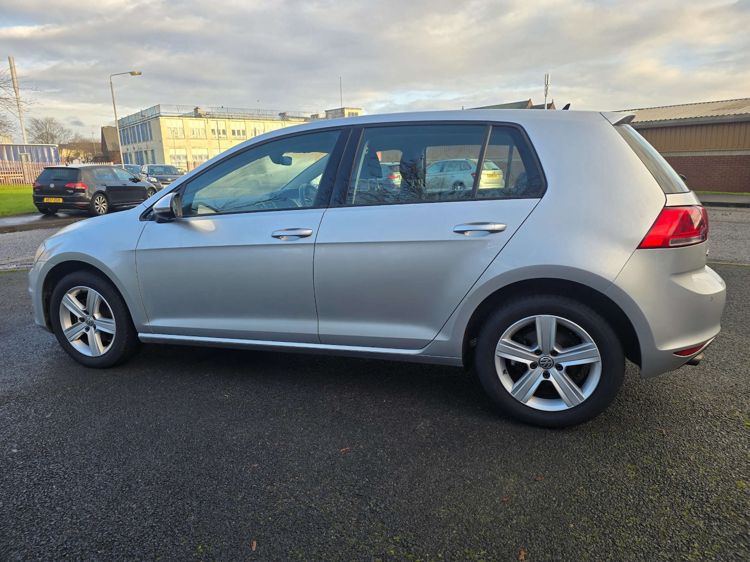 Used Volkswagen Golf 2016 for sale - 76764992: Photo 7