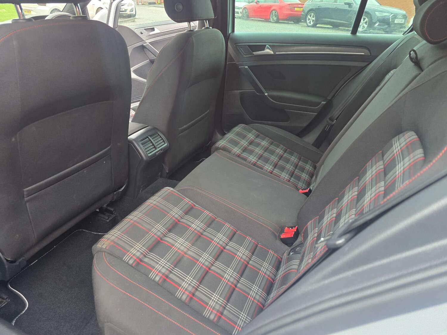 Used Volkswagen Golf 2018 for sale - 77504110: Photo 16