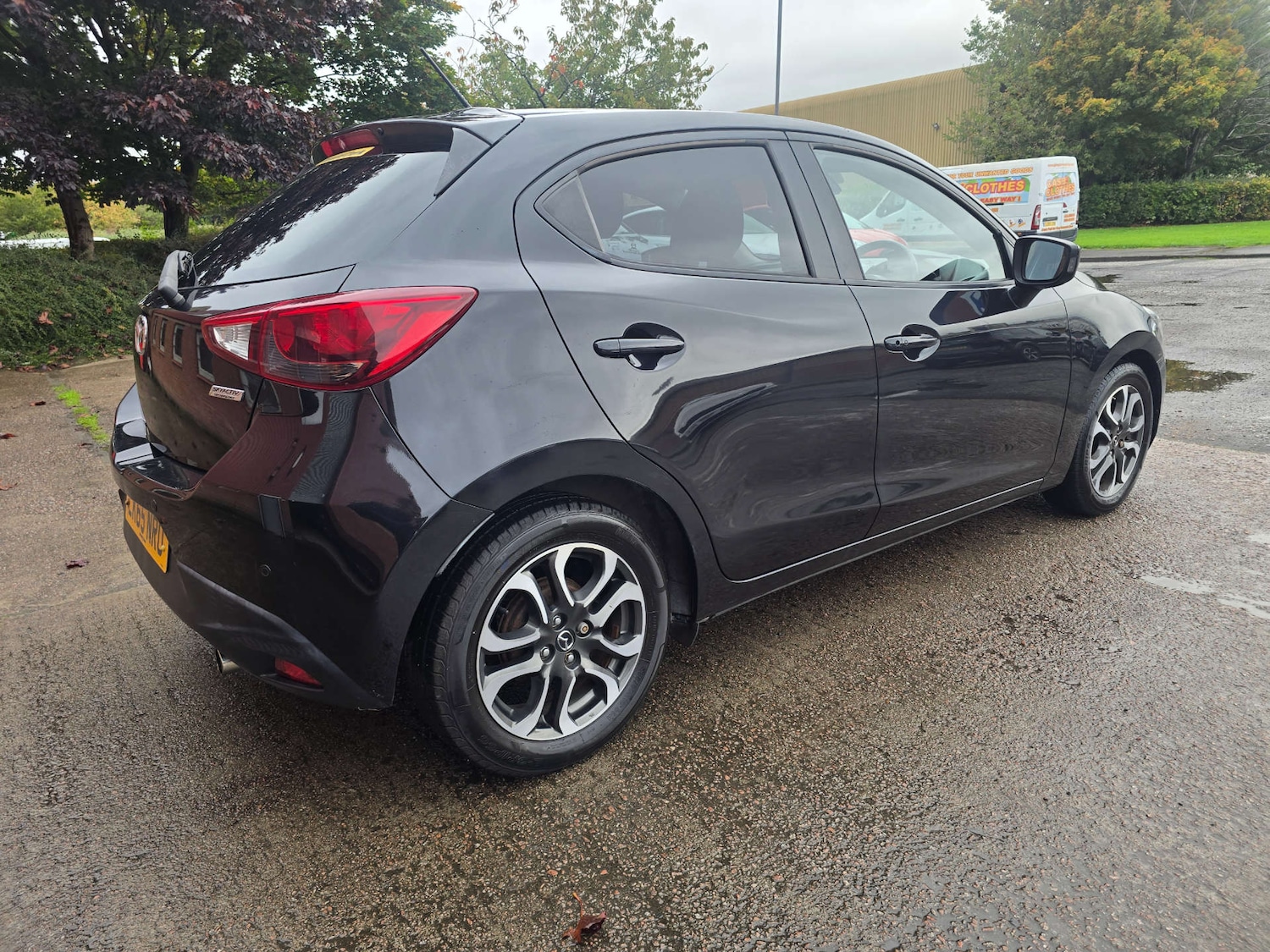 Used Mazda Mazda2 2015 for sale - 76132390: Photo 36