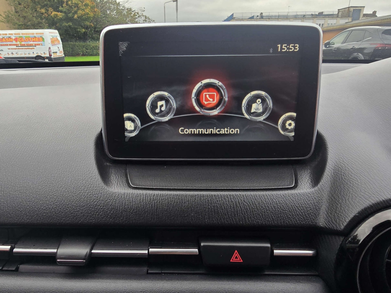 Used Mazda Mazda2 2015 for sale - 76132390: Photo 57