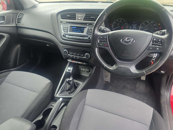 Used Hyundai i20 2017 for sale - 75101303: Photo 49