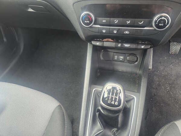 Used Hyundai i20 2017 for sale - 75101303: Photo 58