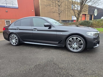 Used BMW 5 Series 2017 for sale - 77241066: Photo