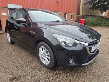 Used Mazda Mazda2 2017 for sale - 76132392: Photo