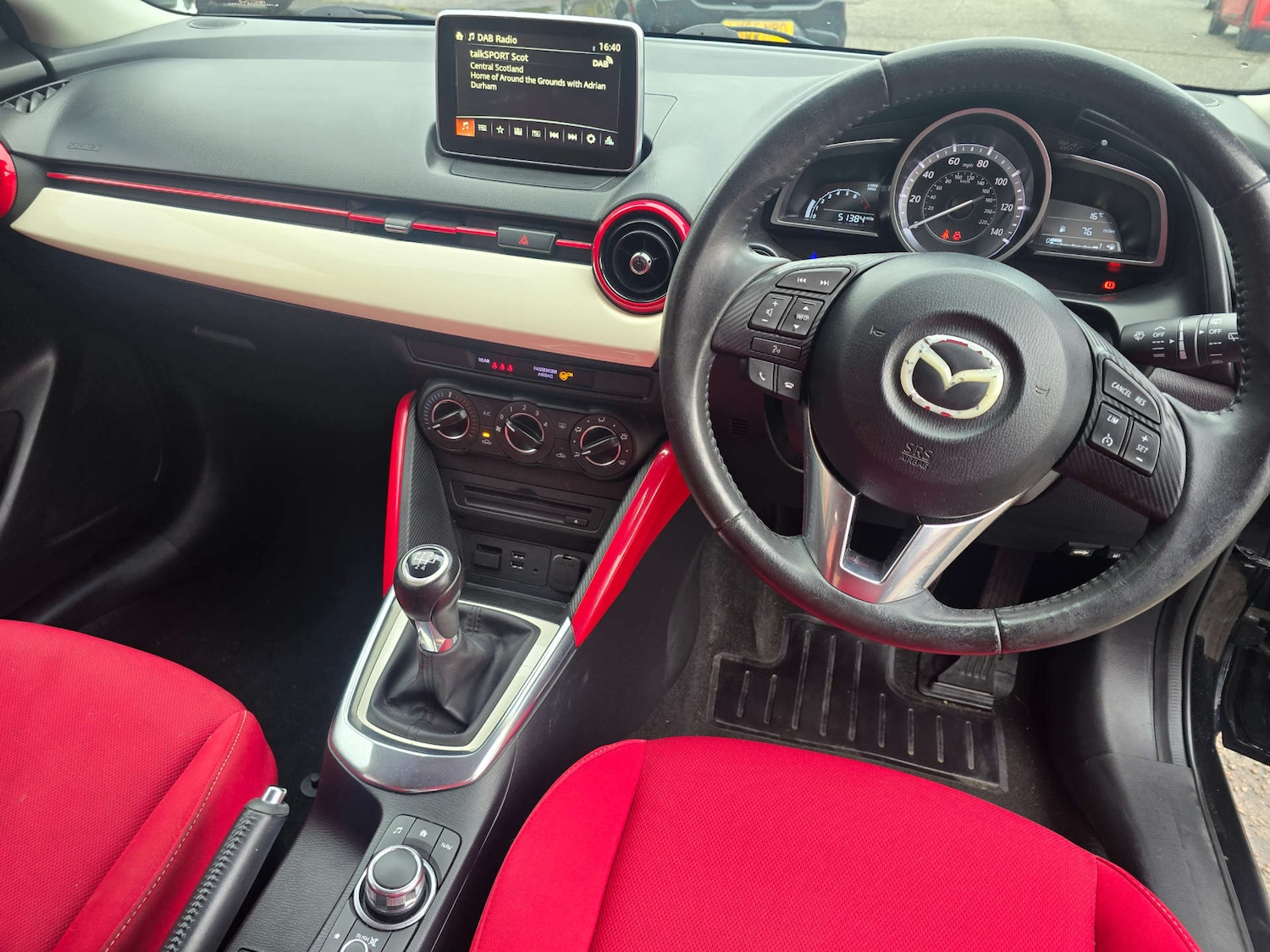 Used Mazda Mazda2 2017 for sale - 76132392: Photo 47