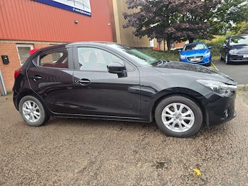 Used Mazda Mazda2 2017 for sale - 76132392: Photo