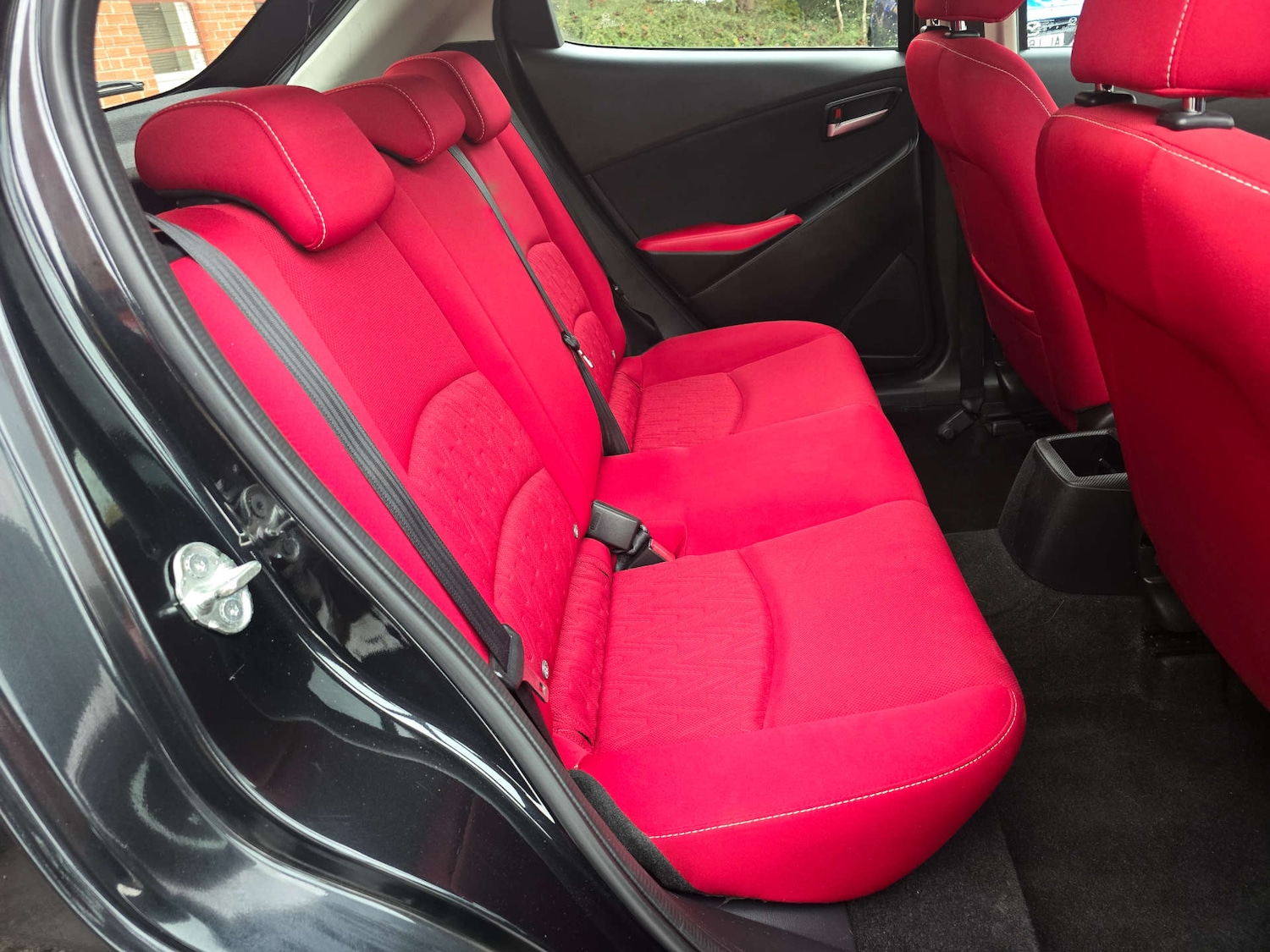 Used Mazda Mazda2 2017 for sale - 76132392: Photo 54