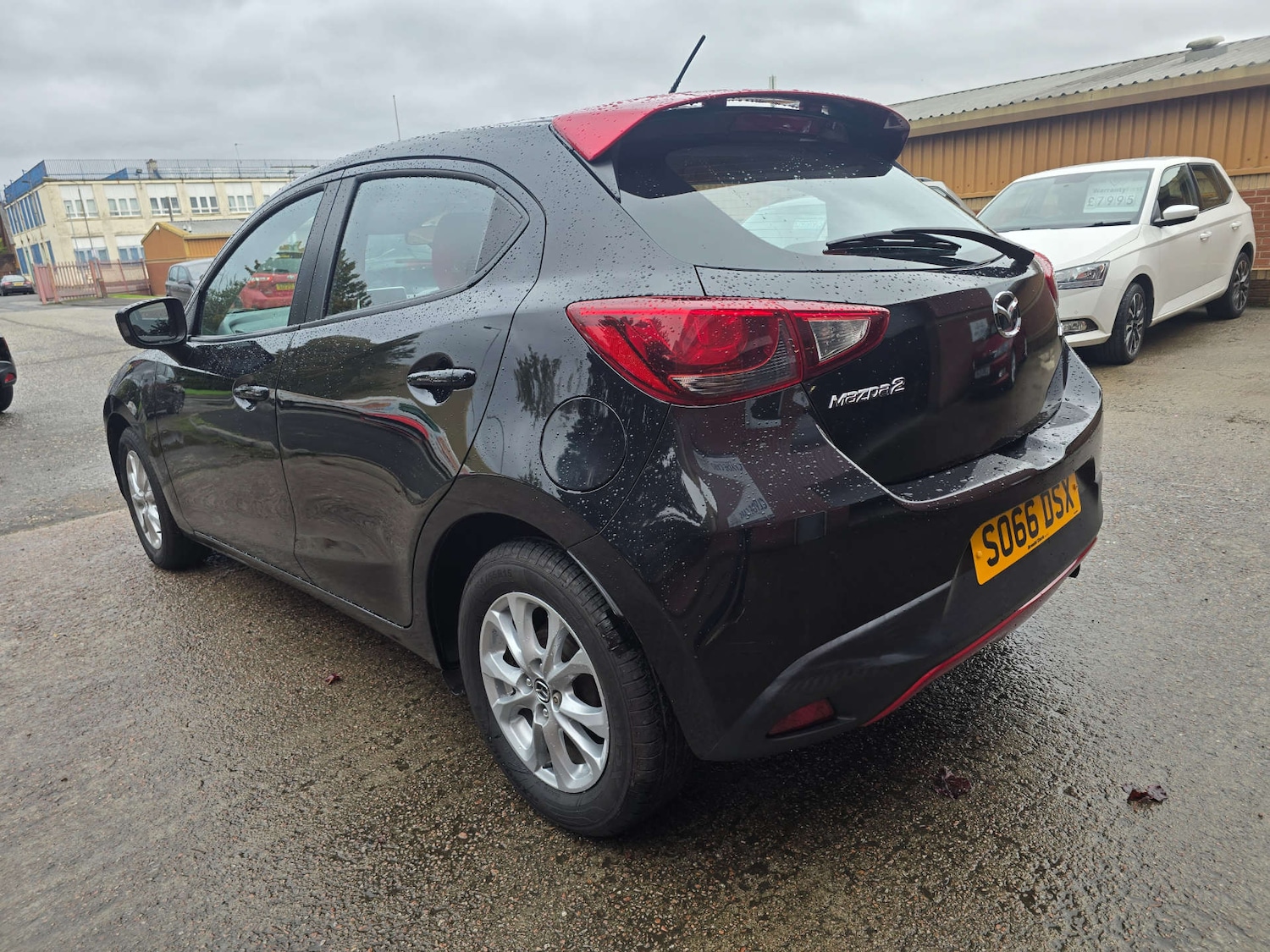 Used Mazda Mazda2 2017 for sale - 76132392: Photo 8