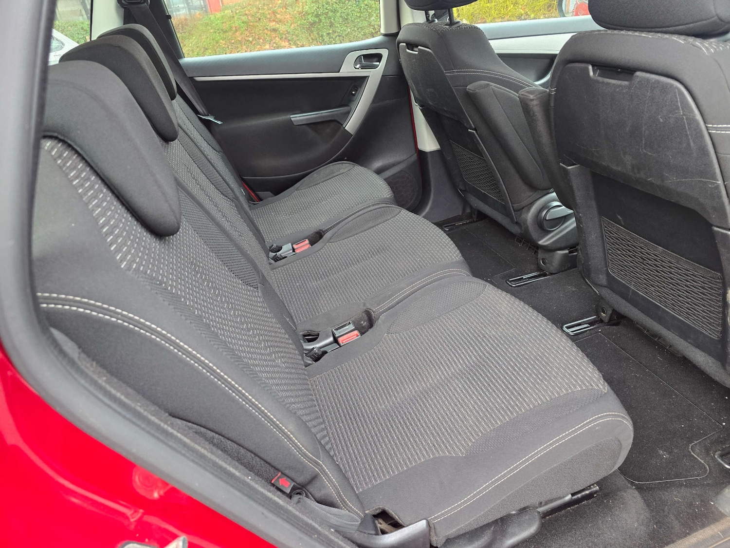 Used Citroen C4 Picasso 2013 for sale - 77118016: Photo 16