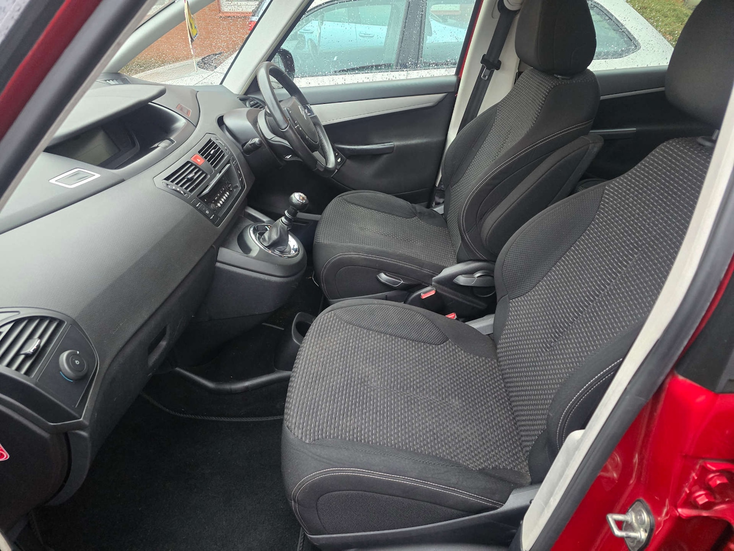 Used Citroen C4 Picasso 2013 for sale - 77118016: Photo 19