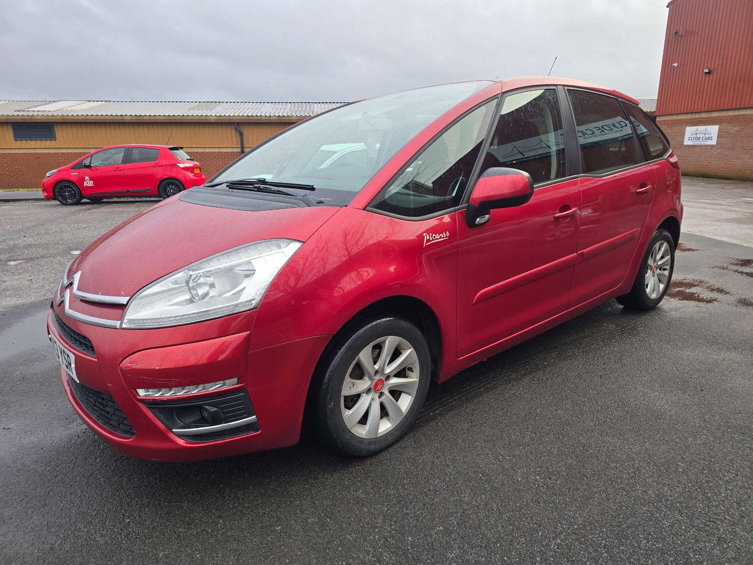 Used Citroen C4 Picasso 2013 for sale - 77118016: Photo 3