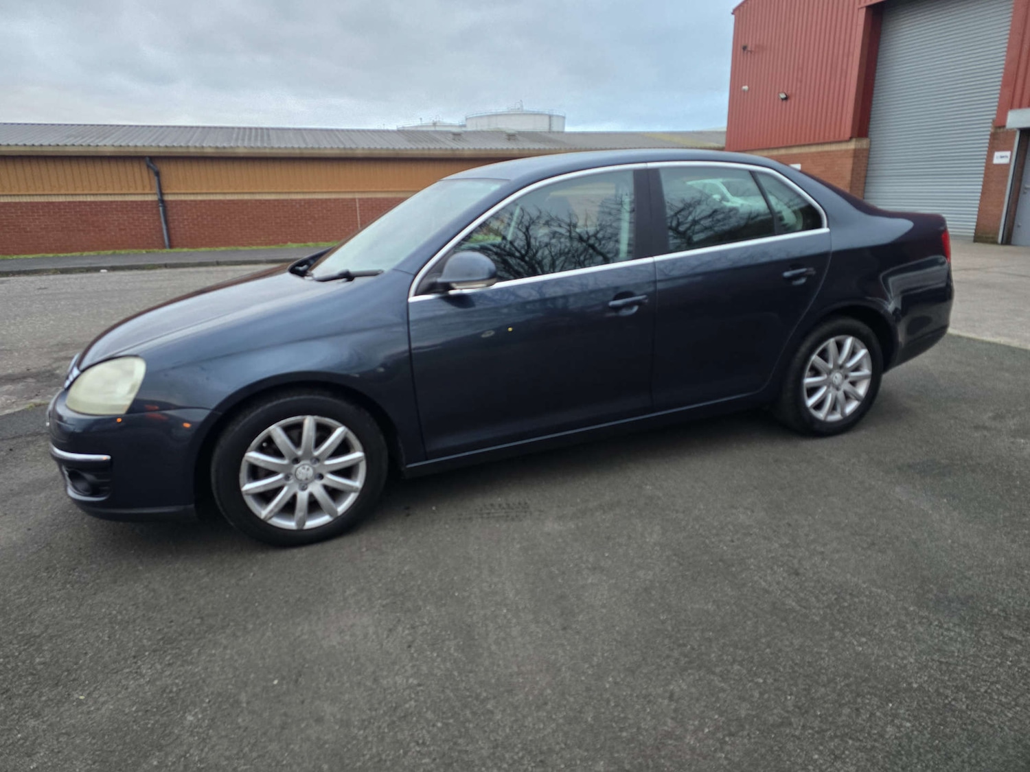 Used Volkswagen Jetta 2009 for sale - 77383367: Photo 5