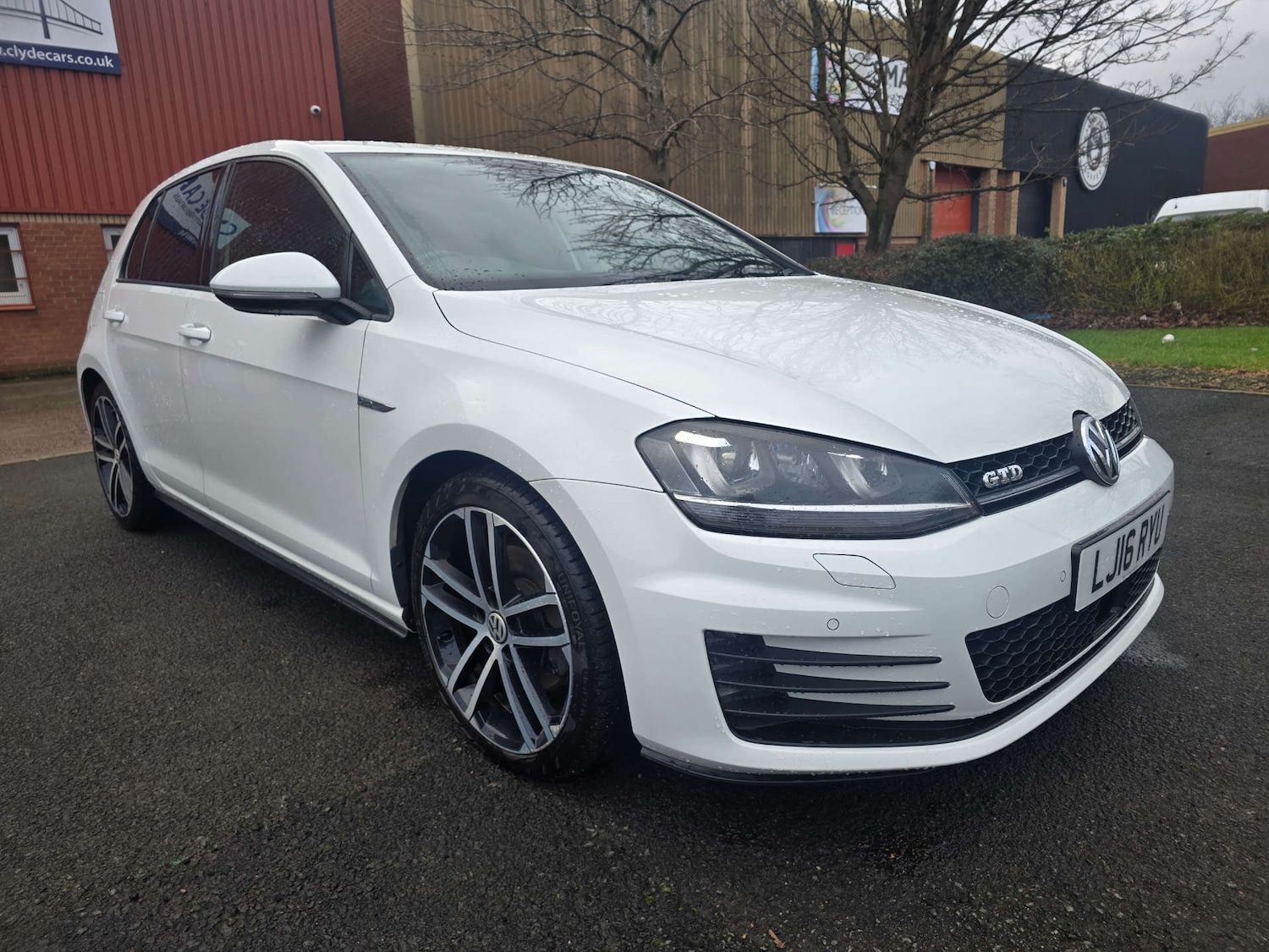 Used Volkswagen Golf 2016 for sale - 77547625: Photo 1