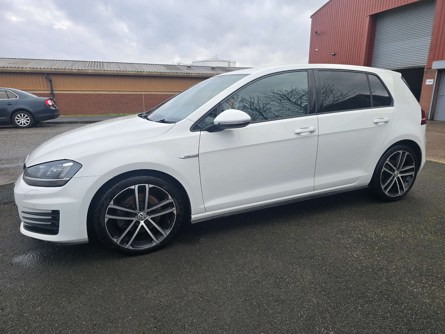 Used Volkswagen Golf 2016 for sale - 77547625: Photo 27