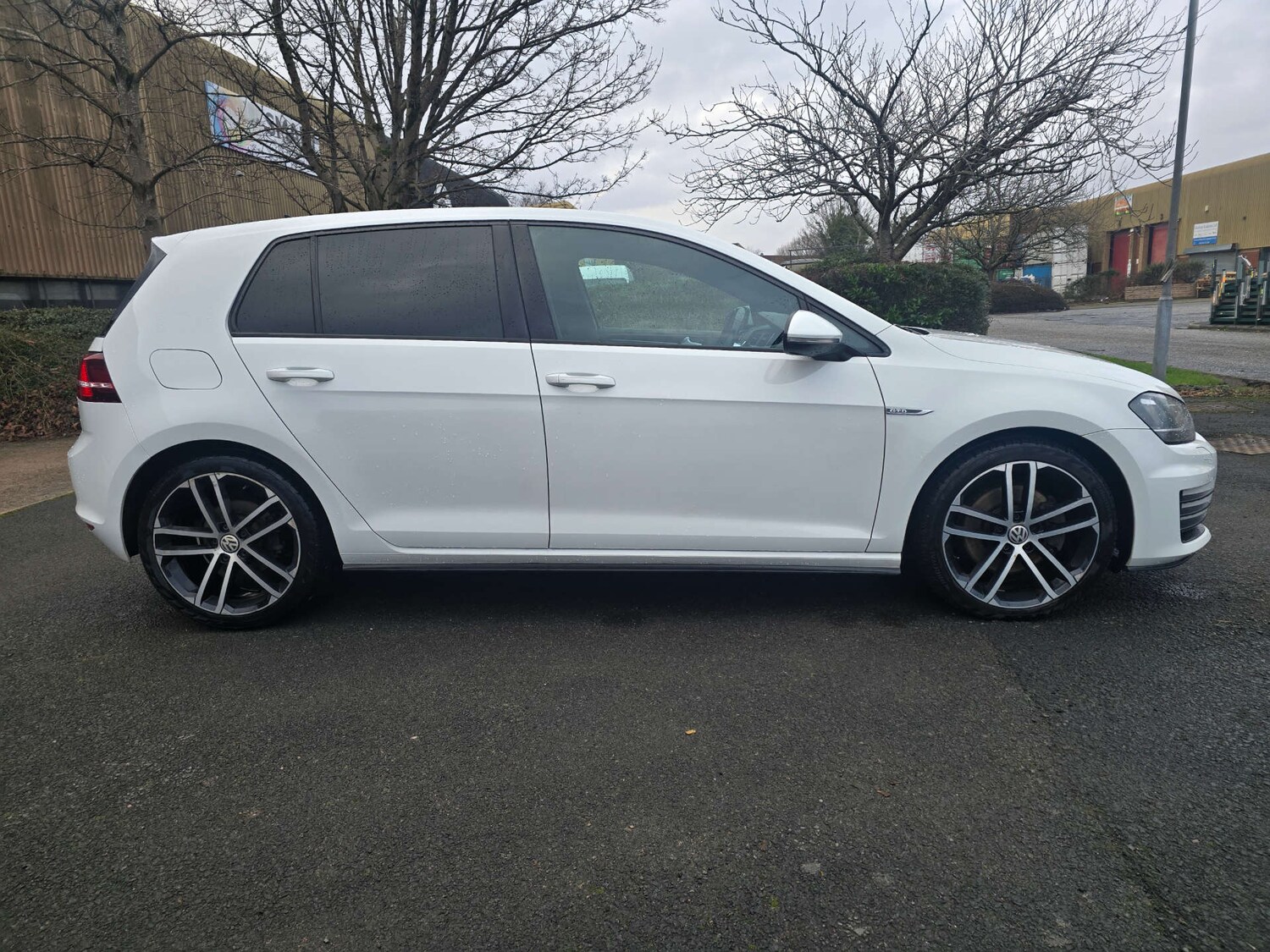 Used Volkswagen Golf 2016 for sale - 77547625: Photo 40
