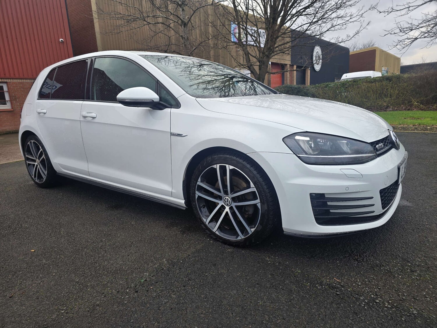 Used Volkswagen Golf 2016 for sale - 77547625: Photo 42