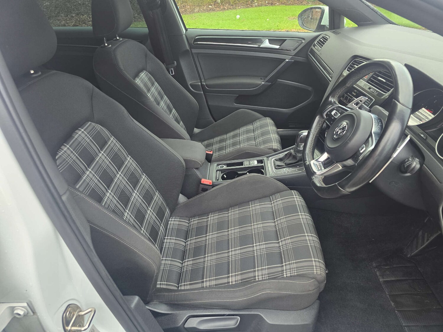 Used Volkswagen Golf 2016 for sale - 77547625: Photo 46