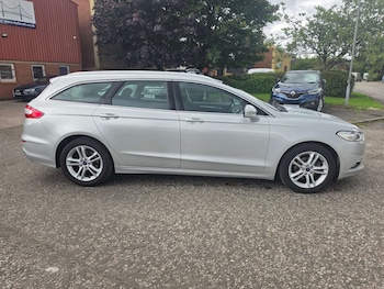 Used Ford Mondeo 2017 for sale - 79628564: Photo